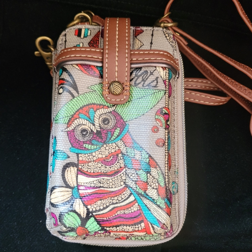 Sakroots Artist Circle Crossbody Bag